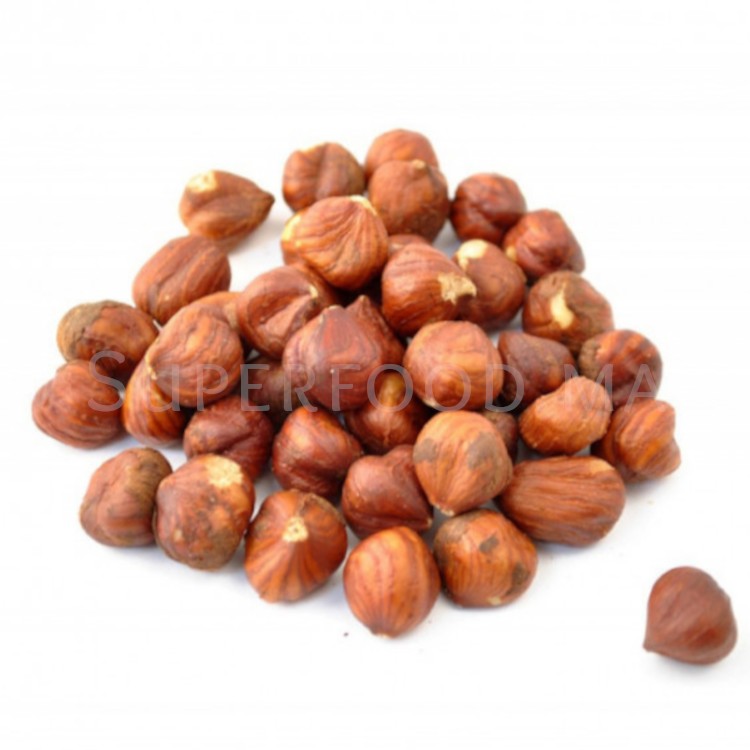 Noisettes Entières Décortiquées البندق