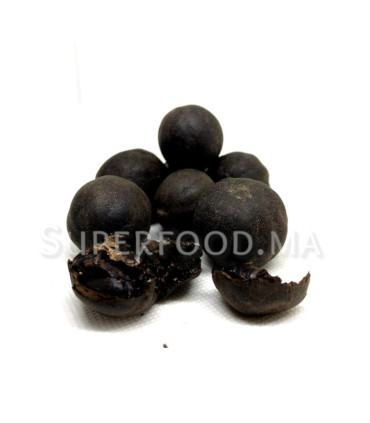 Citrons noirs séchés (Loumi) au Maroc الليمون (الحامض) الاسود الجاف