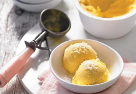 SORBET GLACÉ À LA MANGUE & LAIT DE COCO