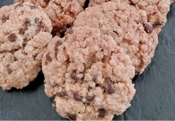 COOKIES À L'AVOINE ET PÉPITES DE CHOCOLAT